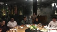 Malam-malam Jokowi Temui 9 Ketum Parpol
