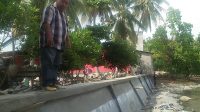 Atasi Abrasi, Pemerintah Desa Lebo Bangun Talud Pantai