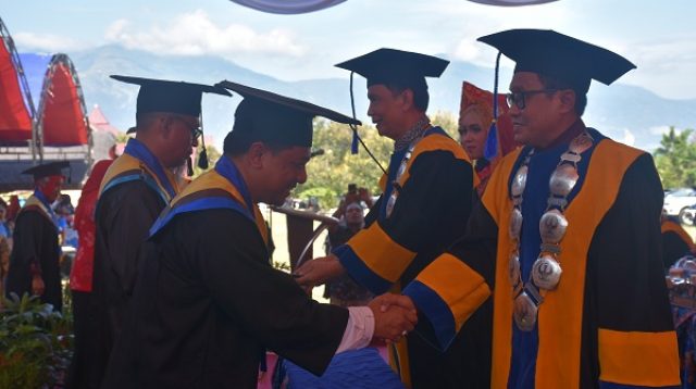 Wisuda Sekprov Hidayat