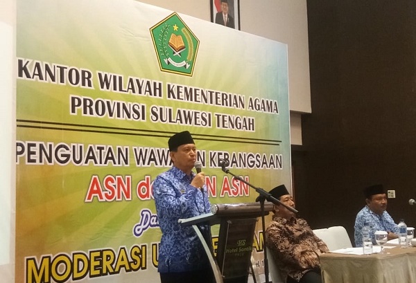 Kakanwil Kemenag Sulteng Rusman langke