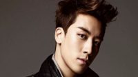 Jadi Tersangka Prostitusi, Seungri Dituntut Mundur dari BIGBANG