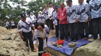 Peletakan Batu Pertama Gedung PGRI Sulteng, Jadi Wadah Perjuangan Para Guru