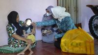 PKK Palu Kunjungi Anak Lumpuh Layu dan Korban Pelecehan