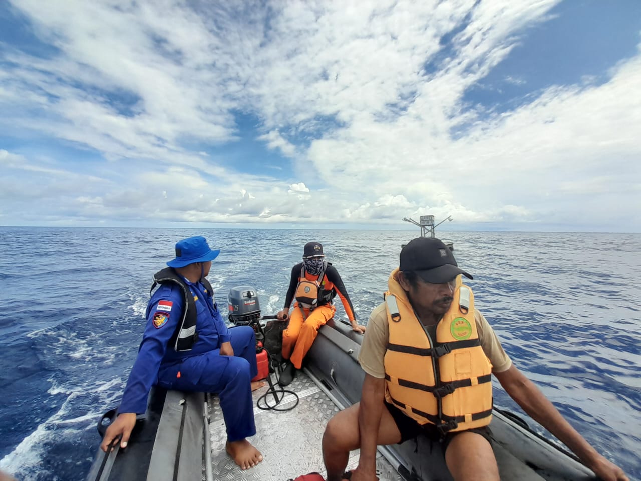 Nelayan Touna Ini Belum Ditemukan Tim SAR, Diduga Terjatuh saat Melaut