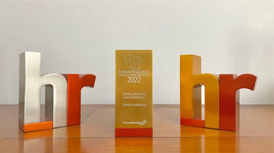 Konsisten Salurkan CSR, Telkom Kembali Raih Penghargaan Internasional Golden Award