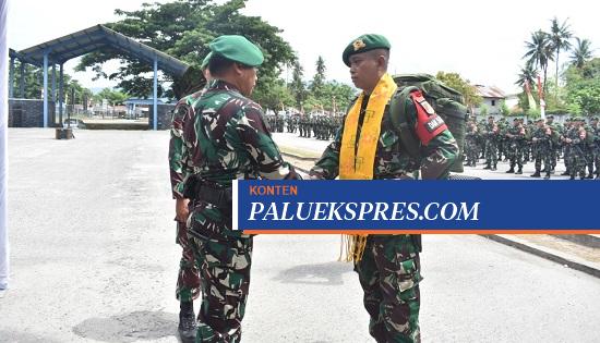 Kasdam XIII/Merdeka Pimpin Upacara Penerimaan Purna Tugas Satgas Pamtas RI-PNG
