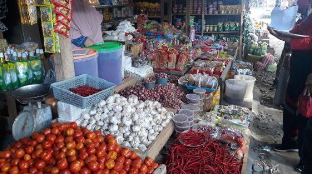 Harga Bahan Pokok Mulai Naik di Parimo