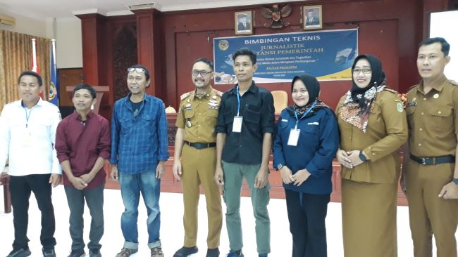 Prokopim Setda Parimo Gelar Bimtek bagi Jurnalis dan Staf Pemkab
