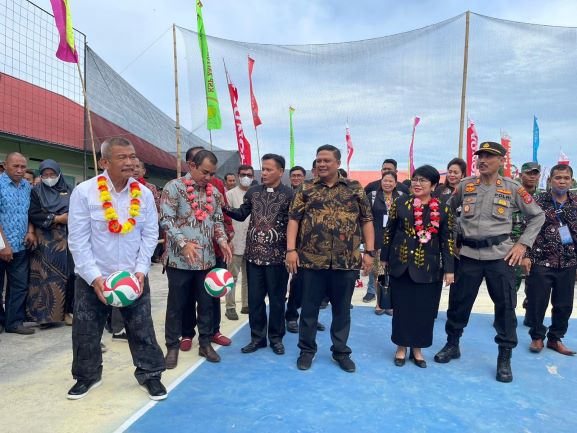 Merayakan Paskah Bersama, Gubernur Pesan Umat Kristiani Meneladani Ajaran Yesus