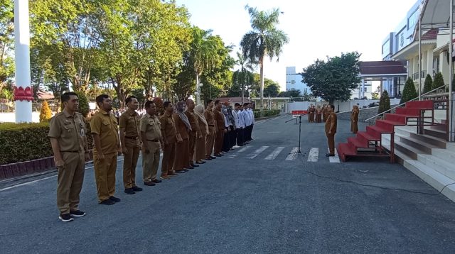 Pimpin Apel Senin, Karo Hukum Setdaprov Berharap Sulteng Dapat Opini WTP Lagi. (Foto: Adpim/Pemprov Sulteng)