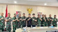 Kisah Inspiratif, Pengusaha asal Tangerang Bantu Pasukan TNI dengan Seragam Loreng Antinyamuk