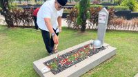 Danrem 132/Tadulako Ziarah ke Makam Brigjen TNI (Anumerta) Syaiful Anwar. (Dok. Pribadi)