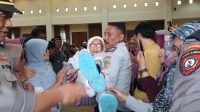 Wabup Badrun Nggai Terima Jemaah Haji Parimo Kloter 9 