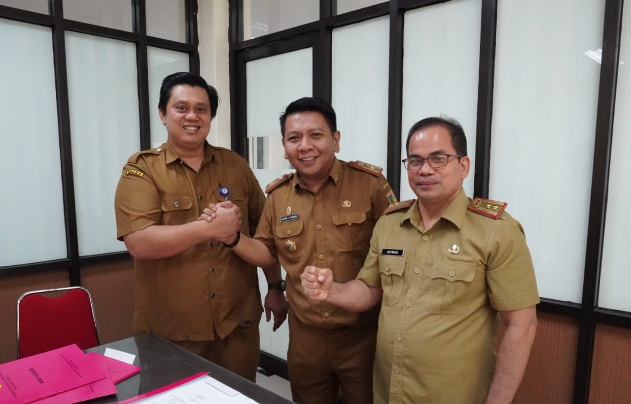 Kepala Biro Hukum Setda Prov Sulteng Adiman, SH. MSi: "Pergantian pejabat merupakan hal yang biasa dan merupakan bagian proses mutasi, promosi, dan rotasi."