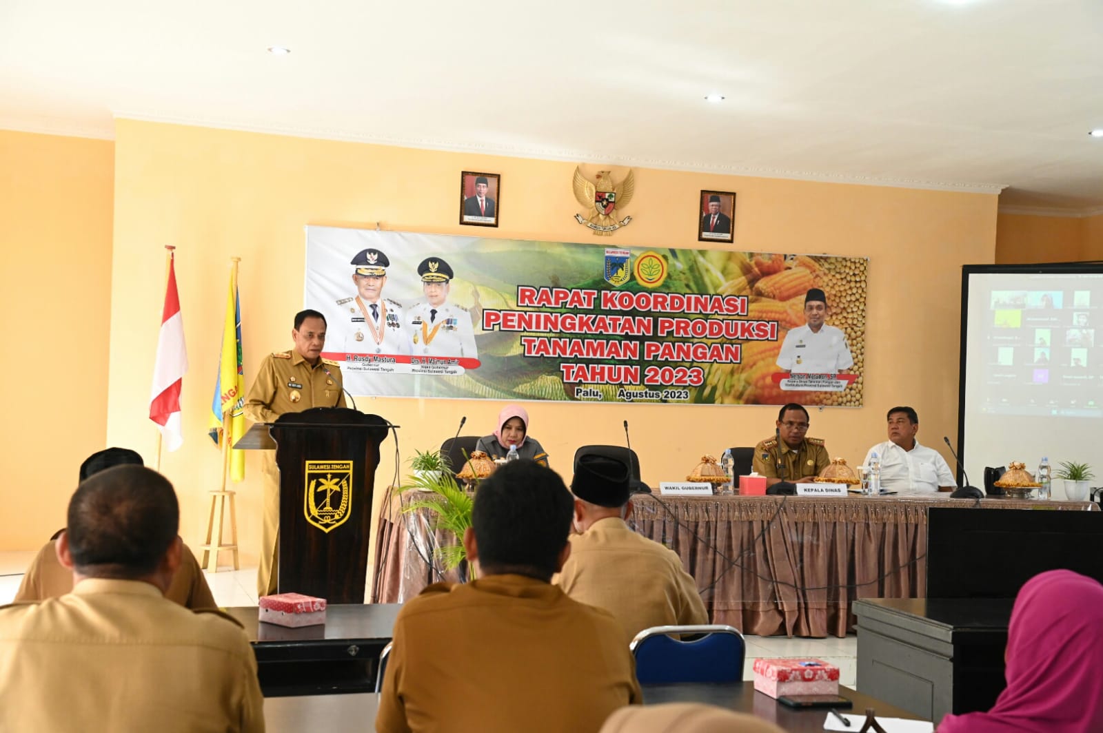Wagub Drs. H. Ma’mun Amir menyambut baik dan mengapresiasi atas terlaksananya kegiatan ini sebagai langkah antisipasi dampak El Nino untuk menjaga stabilitas dan peningkatan produksi tanaman pangan di Provinsi Sulawesi Tengah.