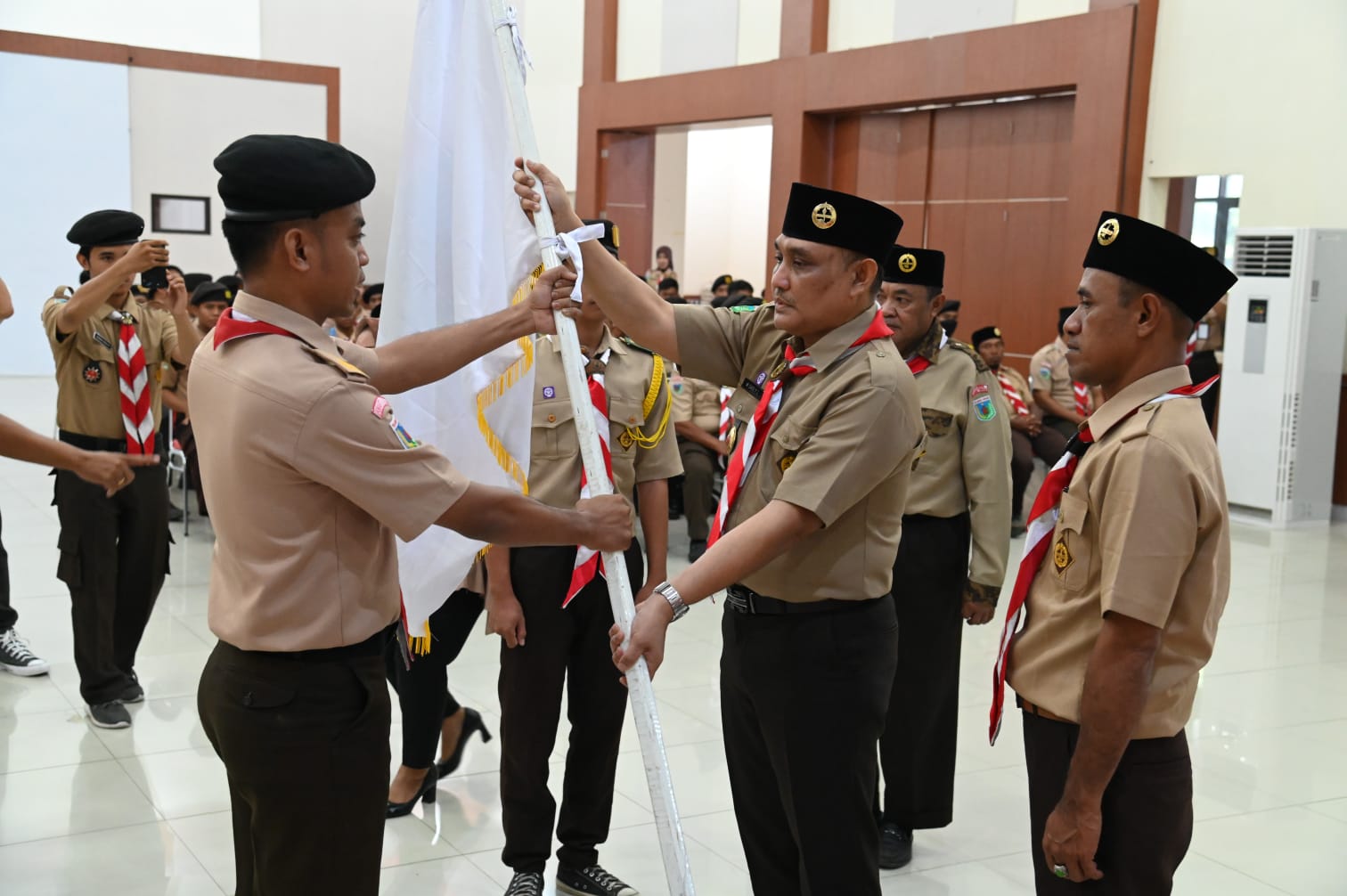 Gubernur Pesan ini Saat Lepas Peserta Raimuna Nasional XII.