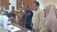 Raperda Penyertaan Modal ke PT. Bank Sulteng, Pemkab – DPRD Tandatangan Berita Acara Persetujuan