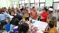 Peduli Dunia Pendidikan, Wakil Gubernur Ma’Mun Amir Kunjungi Beberapa SMA di Palu