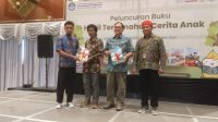 Balai Bahasa Sulteng Luncurkan 32 Buku Terjemahan Bahan Bacaan Anak 2023