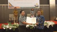 Balai Bahasa Sulteng Terima 32 Sertifikat Hak Cipta dari Kemenkumham Sulteng