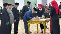 Syarifuddin Hafid Resmi Jabat Wakil Ketua II DPRD Sulteng