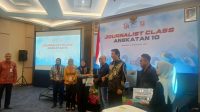 OJK Institut Gelar Journalist Class di Makassar, LKBN Antara Sulteng Raih Penghargaan
