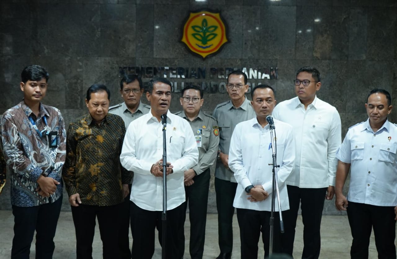 Mensesneg Apresiasi Gerak Cepat Mentan Amran Respons Peternak Susu