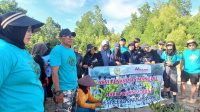 Komunitas GPMT Parigi Moutong Tanam Manggrove di Tasikodi Lebo