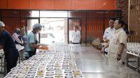 Prabowo Inspeksi Mendadak Dapur Umum Makan Bergizi Gratis di Rawamangun