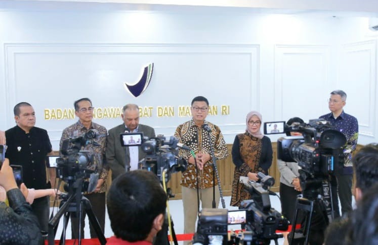 Kepala Badan Pengawas Obat dan Makanan Republik Indonesia (BPOM RI), Prof. Taruna Ikrar, menyatakan dukungan penuh terhadap pelaksanaan uji klinis fase 3 vaksin Tuberkulosis (TBC) M72 di Indonesia. (Foto: BPOM RI)