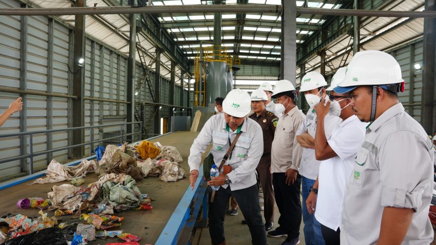 Aksi Nyata Pengelolaan Sampah Berkelanjutan, Komitmen IMIP Ciptakan Industri Hijau