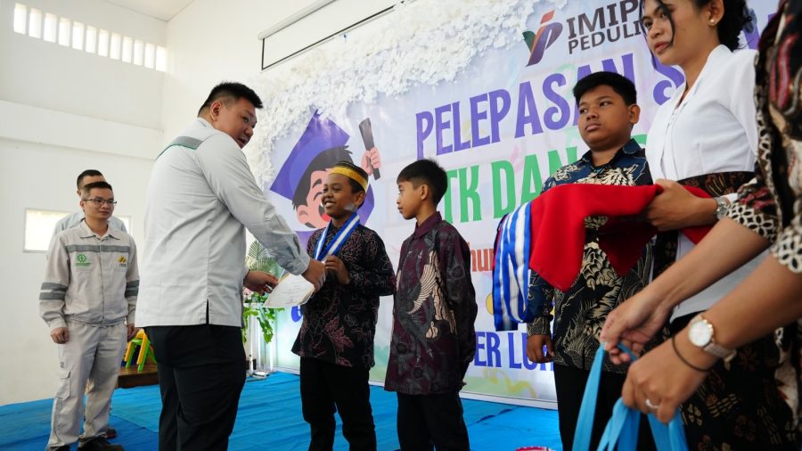 SD IMIP Luluskan 29 Siswa Angkatan Pertama