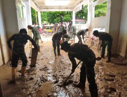 TNI AD Terjunkan 80 Personel Bersihkan RSUD Aceh Tamiang yang Porak Poranda Pascabencana