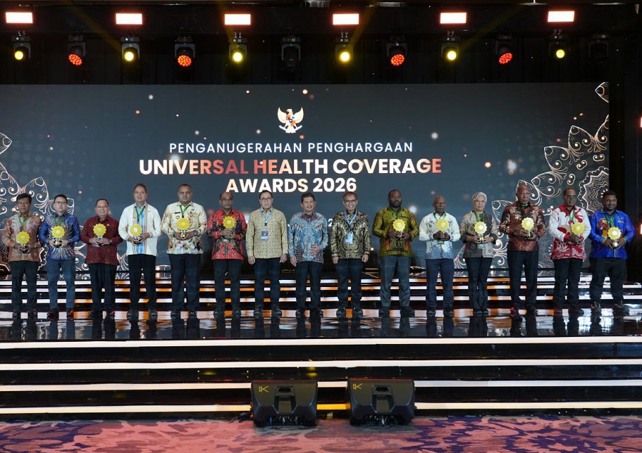 Dukung Program JKN, Ratusan Kepala Daerah Terima Penghargaan di UHC Awards 2026