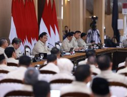 Prabowo Apresiasi Kinerja Anggota Kabinet: Ambil Keputusan Butuh Keberanian