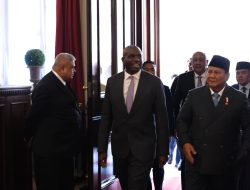 Diplomasi Peci Hitam Prabowo di Lancaster House