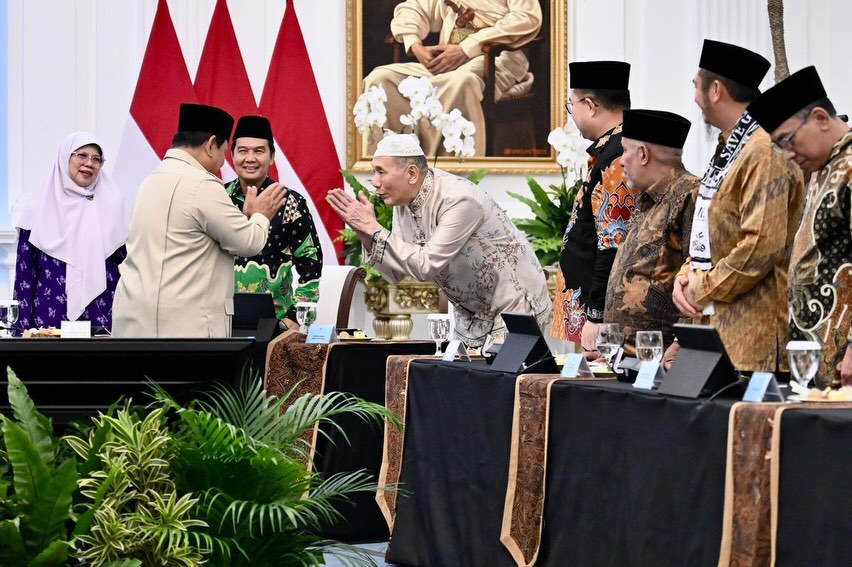 Keberanian Presiden RI Prabowo Subianto memberantas korupsi dalam setahun pemerintahan membuat kagum tokoh muslim Jusuf Hamka alias Babah Alun. Nyali besar menyikat para koruptor dianggap sebagai poin lebih Prabowo sebagai Presiden RI.