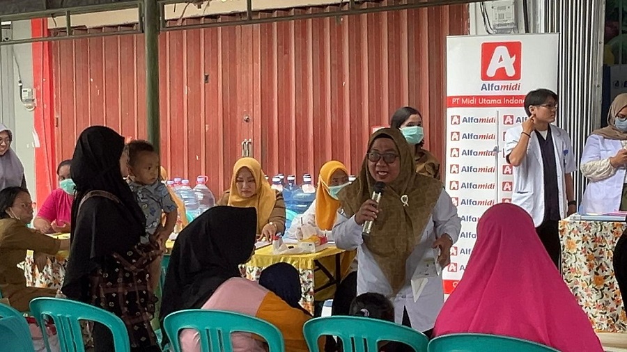 Alfamidi Palu Gelar Edukasi “ASI dan MPASI Tepat Usia”, Dukung Balita Tumbuh Optimal