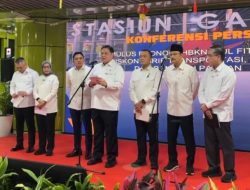 Jelang Lebaran, Pemerintah Siapkan Bansos Beras dan Minyak untuk 35 Juta Keluarga Miskin