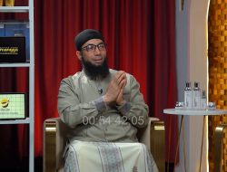 Khalid Basalamah: Jangan Mudah Kritik Kebijakan, Lihat Sisi Positifnya