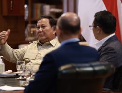 Prabowo Ungkap Kebiasaan ‘News Junkie’: Bangun Dini Hari Pantau Isu Global di YouTube