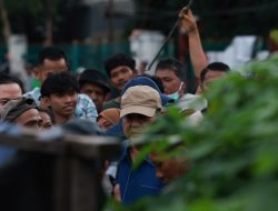 Pekerja Serabutan di Bantaran Rel, Temukan Asa Tinggal di Rusun Usai Bertemu Prabowo