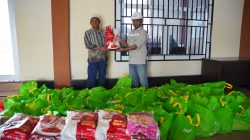 Tebar Berkah Ramadan, IMIP Salurkan 1.229 Paket Sembako