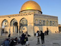 Indonesia dan 7 Negara Muslim Kecam Tindakan Provokatif dan Pengibaran Bendera Israel di Masjid Al-Aqsa
