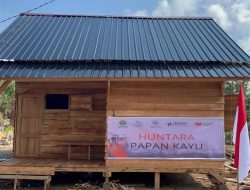 Kayu Hanyutan Banjir di Aceh-Sumut Dimanfaatkan Jadi Material Huntara Warga Terdampak Bencana
