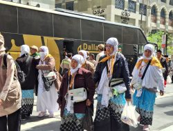 Kloter Perdana Jemaah Haji Indonesia Tiba di Madinah, Layanan Tertib dan Lancar