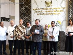 Lindungi Industri dan Daya Beli Masyarakat, Pemerintah Bebaskan Bea Masuk Bahan Baku Plastik