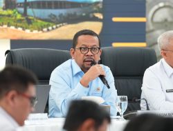 Pemerintah Berdiri Bersama Buruh, Prabowo Bakal Hadiri Peringatan May Day di Monas