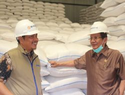 Longki Djanggola Tinjau Gudang Bulog di Parigi Moutong, Pastikan Stok Beras Aman dan Serapan Panen Petani Lancar