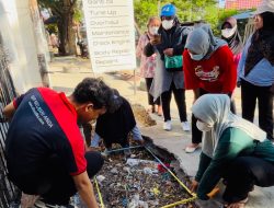Alfamidi Palu dan Bank Sampah Talise Gelar Transek Sampah Ajak Bijak Kelola Sampah